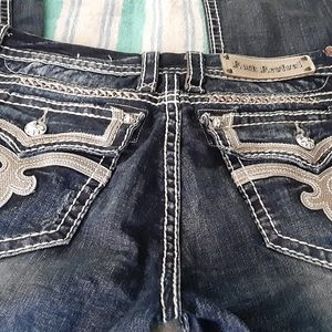 Rock Revival Size 32 (Essie) Skinny